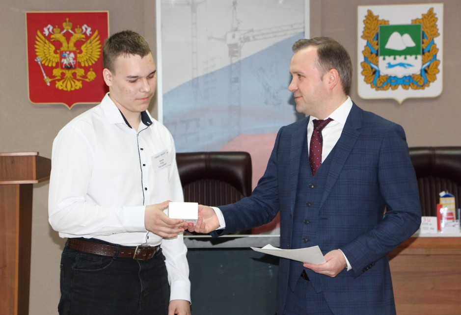 Подведены итоги конкурса «Лучший молодежный проект по энергосбережению»